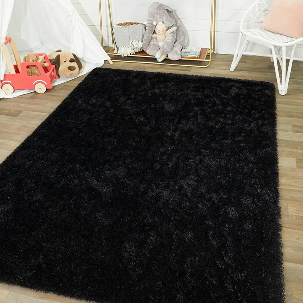 Black Shaggy Area Rug 5.1'x8' Y97137