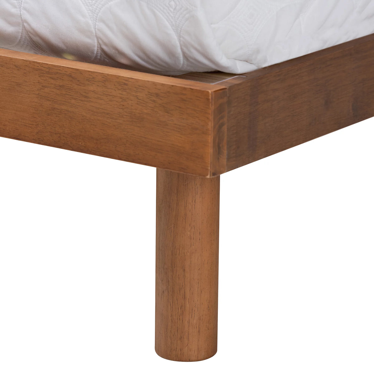 Walnut Brown Wood Queen Size Platform Bed with Charging Station M508011