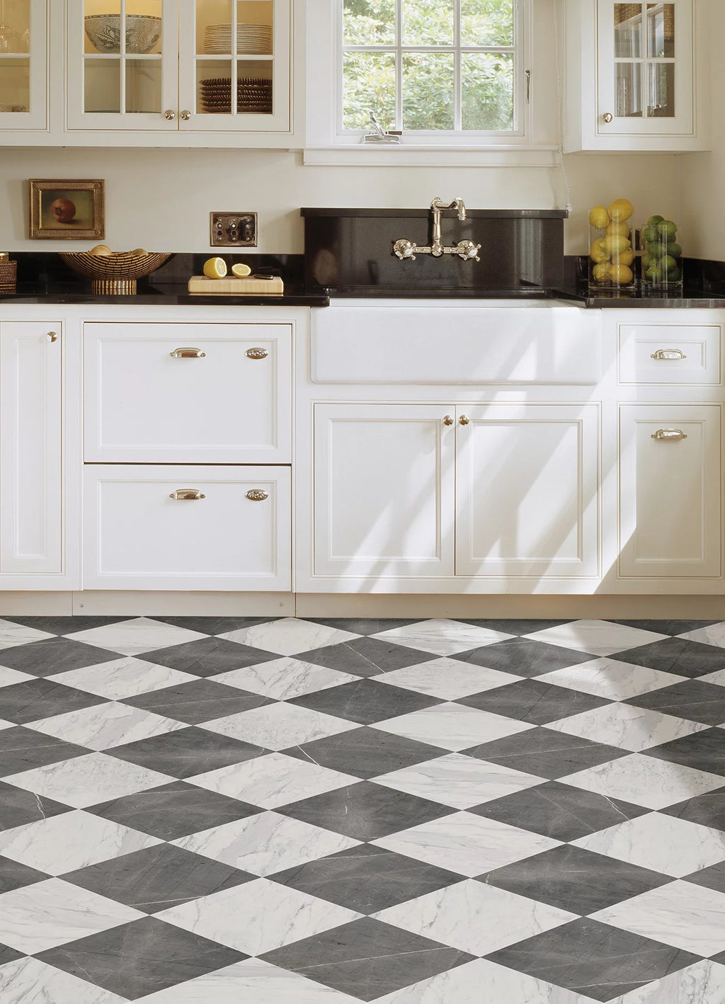 Grey & White Marble Peel & Stick Floor Tiles J10910